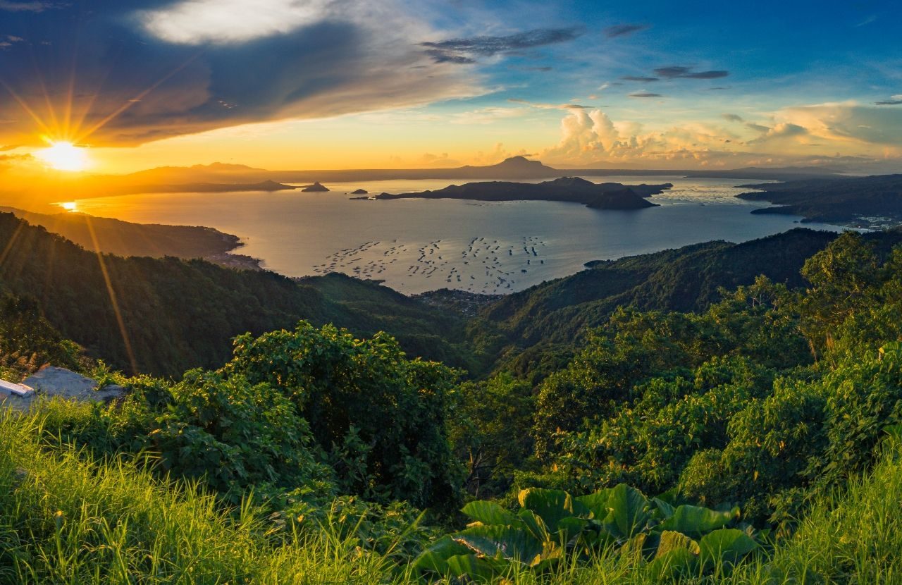 Tagaytay Philippines Travel Guide - Travel Inspires